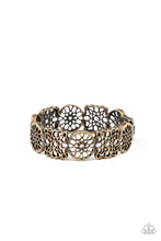 Load image into Gallery viewer, Paparazzi&#39;s Mandala Mixer - Brass bracelet
