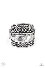 Load image into Gallery viewer, Paparazzi&#39;s Texture Tantrum - Silver ring (Fashion Fix)
