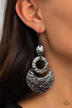 Load image into Gallery viewer, Paparazzi&#39;s Shimmer Suite - Black earrings
