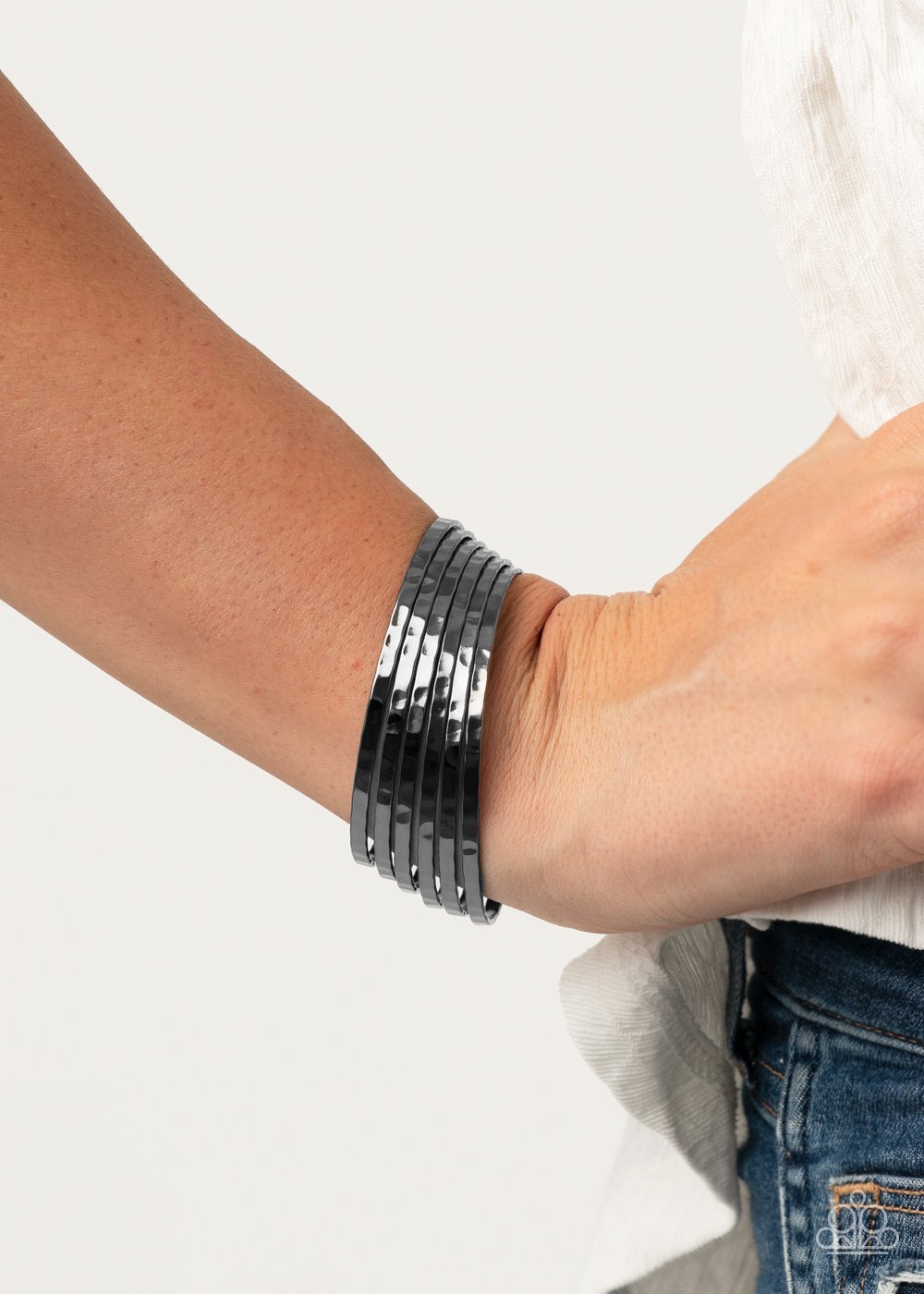 Paparazzi's BAUBLE-Headed - Black bracelet