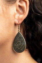 Load image into Gallery viewer, Paparazzi&#39;s Tribal Takeover - Brass earrings
