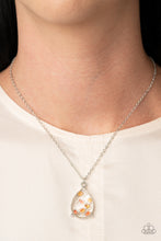 Load image into Gallery viewer, Paparazzi&#39;s Stormy Shimmer - Orange necklace
