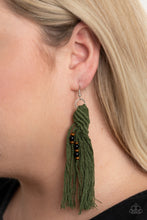 Load image into Gallery viewer, Paparazzi&#39;s Beach Bash - Green earrings
