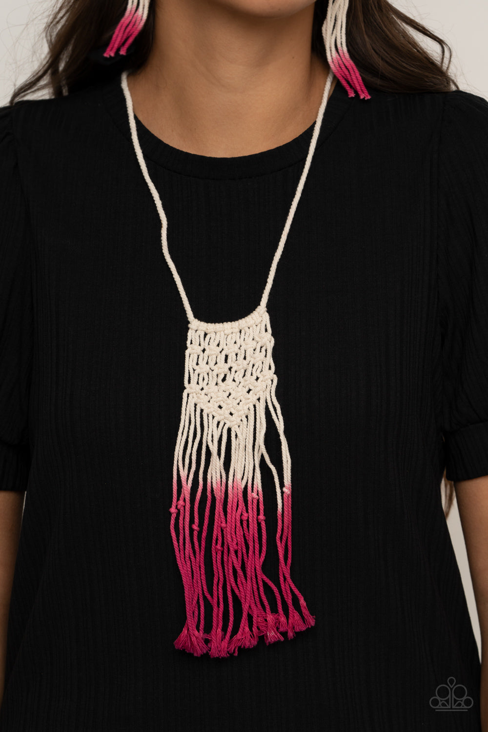 Paparazzi's Surfin The Net - Pink Urban necklace