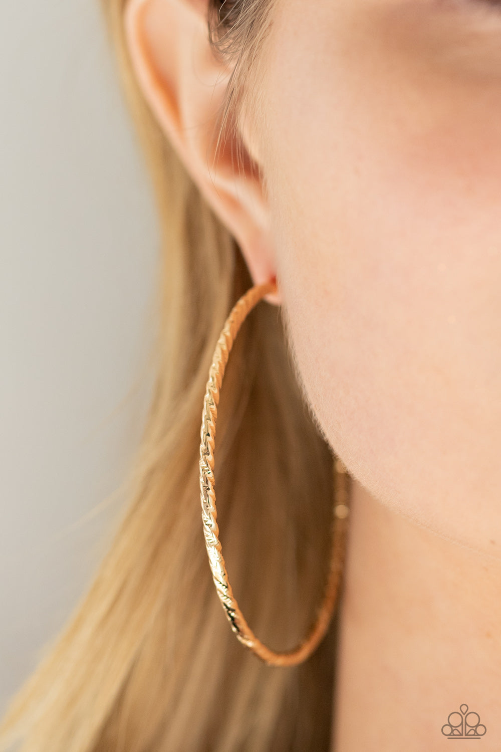 Paparazzi's Voluptuous Volume - Gold hoop earrings