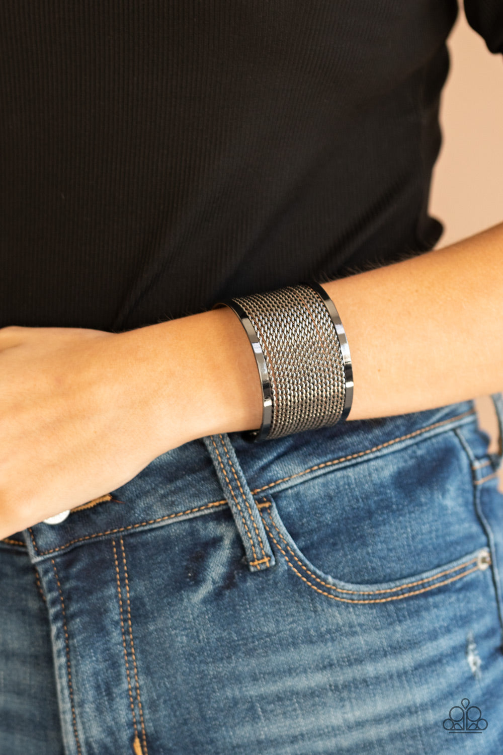 Paparazzi's Stacked Sensation - Black bracelet