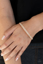 Load image into Gallery viewer, Paparazzi&#39;s Standout Opulence - Gold bracelet
