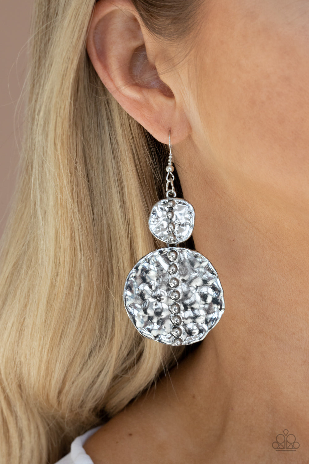 Paparazzi's Metro Metalhead - Silver earrings