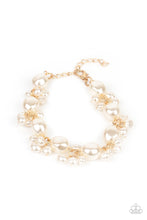 Load image into Gallery viewer, Paparazzi&#39;s Imperfectly Perfect - Gold Pearl bracelet
