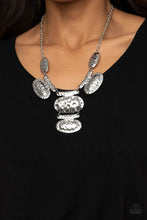 Load image into Gallery viewer, Paparazzi&#39;s Gallery Relic - Silver necklace
