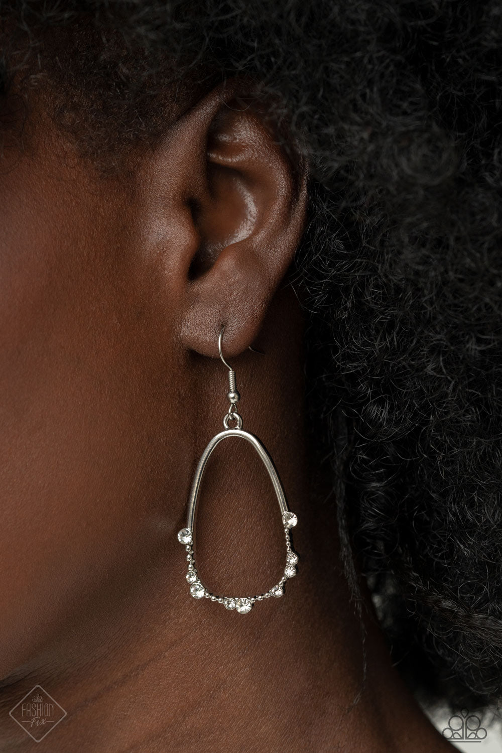 Paparazzi's Ready or YACHT - White earrings (Fashion Fix)
