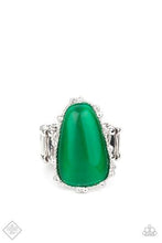 Load image into Gallery viewer, Paparazzi&#39;s Newport Nouveau - Green ring (Fashion Fix)
