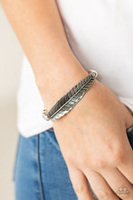 Load image into Gallery viewer, Paparazzi&#39;s Featherlight Fashion - Silver bracelet

