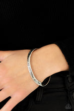Load image into Gallery viewer, Paparazzi&#39;s Perfect Present - Silver bracelet
