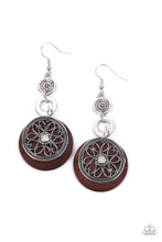 Load image into Gallery viewer, Paparazzi&#39;s Royal Marina - Brown earrings
