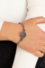 Load image into Gallery viewer, Paparazzi&#39;s Filigree Fiesta - Black bracelet
