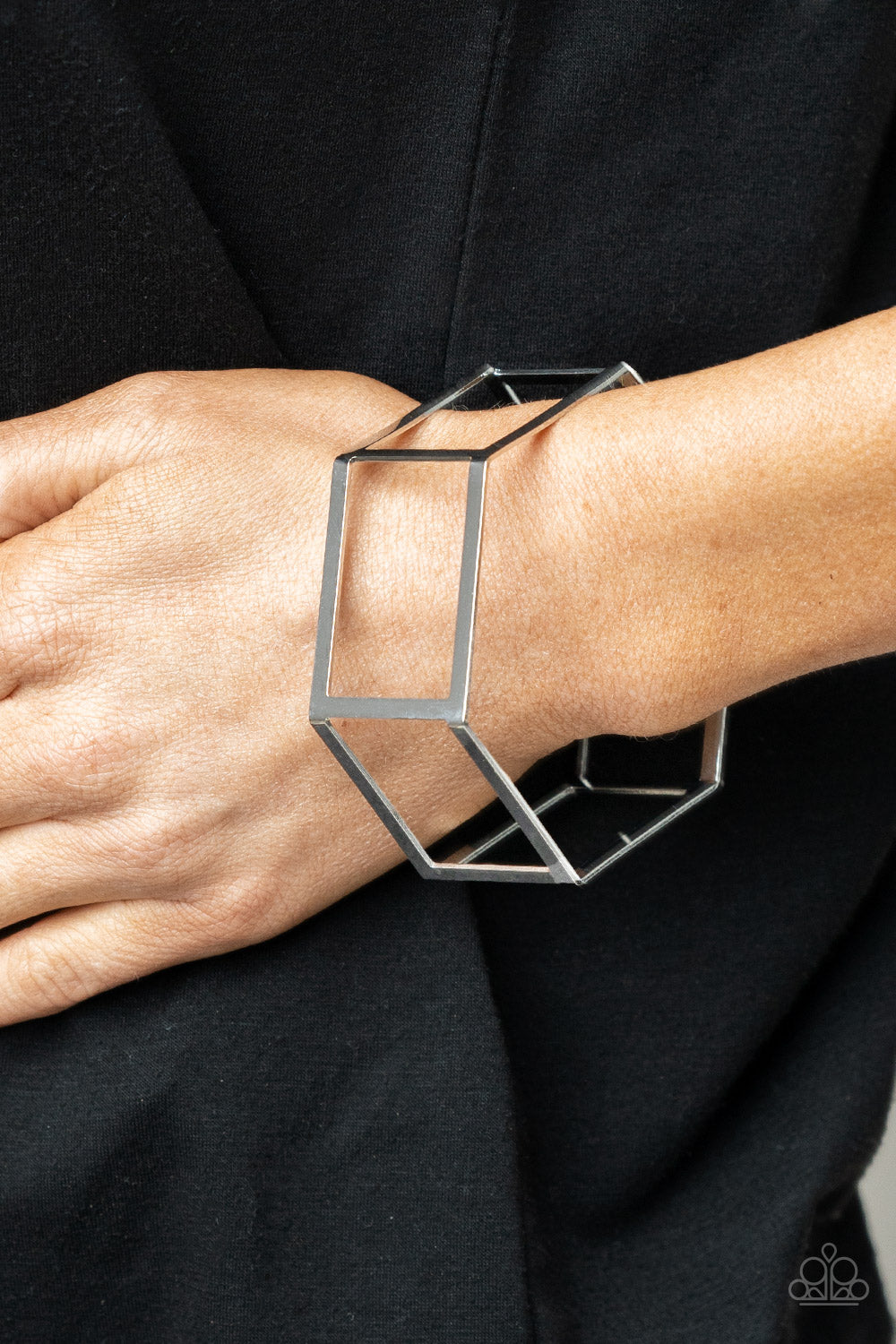 Paparazzi's Gen HEX - Silver bracelet