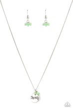 Load image into Gallery viewer, Paparazzi&#39;s Warm My Heart - Green necklace
