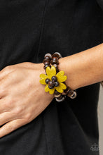 Load image into Gallery viewer, Paparazzi&#39;s Tropical Flavor - Yellow Wood bracelet
