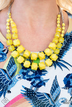 Load image into Gallery viewer, Paparazzi&#39;s Summer Excursion - Yellow necklace (Fashion Fix)
