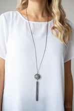 Load image into Gallery viewer, Paparazzi&#39;s Rhinestone Revolution - Black necklace
