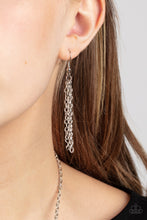 Load image into Gallery viewer, Paparazzi&#39;s Industrial Jungle - Silver necklace

