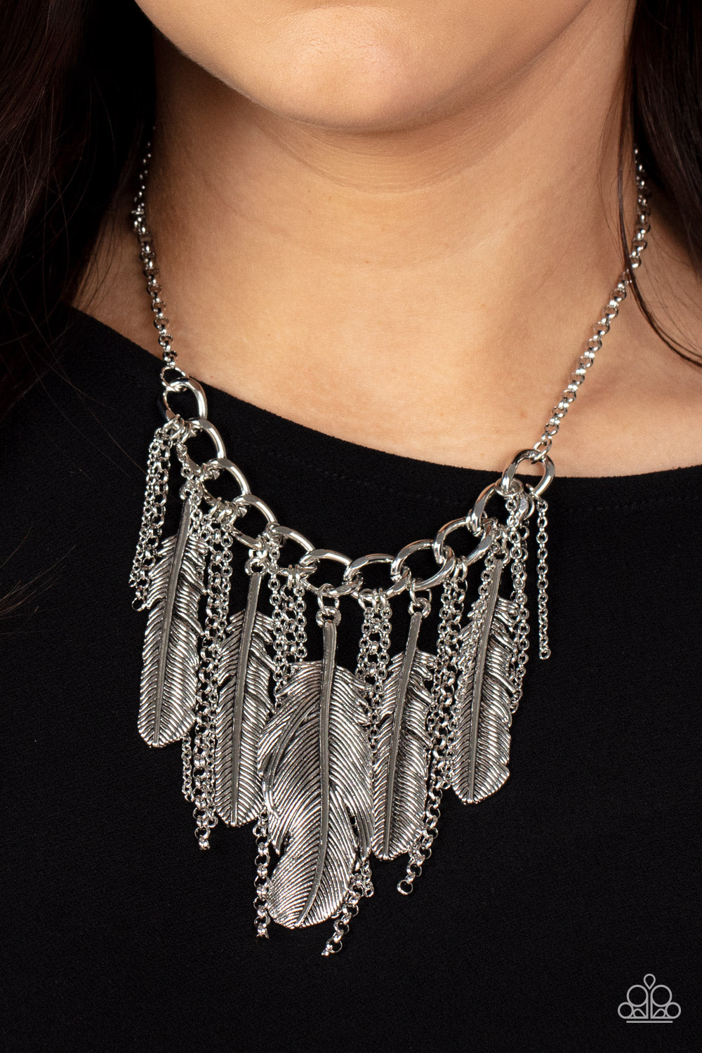 Paparazzi's NEST Friends Forever - Silver necklace