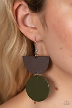 Load image into Gallery viewer, Paparazzi&#39;s Beach Bistro - Green Acrylic &amp; Wood earrings
