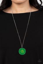 Load image into Gallery viewer, Paparazzi&#39;s Prairie Pinic - Green necklace
