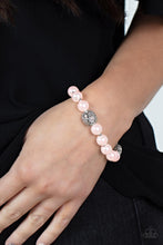 Load image into Gallery viewer, Paparazzi&#39;s Upscale Whimsy - Pink Pearl bracelet
