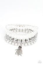 Load image into Gallery viewer, Paparazzi&#39;s Day Trip Trinket - White bracelet
