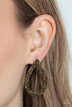 Load image into Gallery viewer, Paparazzi&#39;s Diva Dust - Brass post earrings
