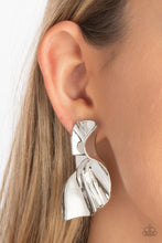 Load image into Gallery viewer, Paptarazzi&#39;s METAL-Physical Mood - Silver post earrings
