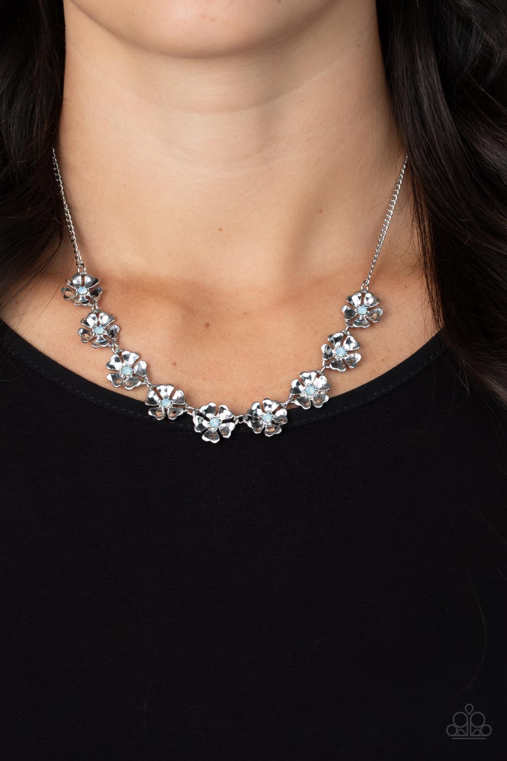 Paparazzi's Petunia Palace - Blue necklace