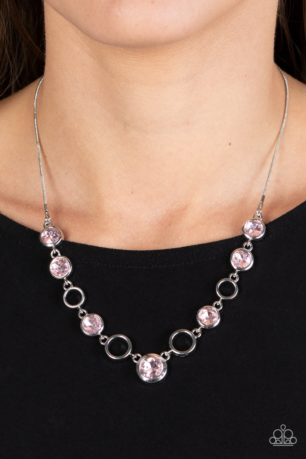 Paparazzi's Elegantly Elite - Pink necklace