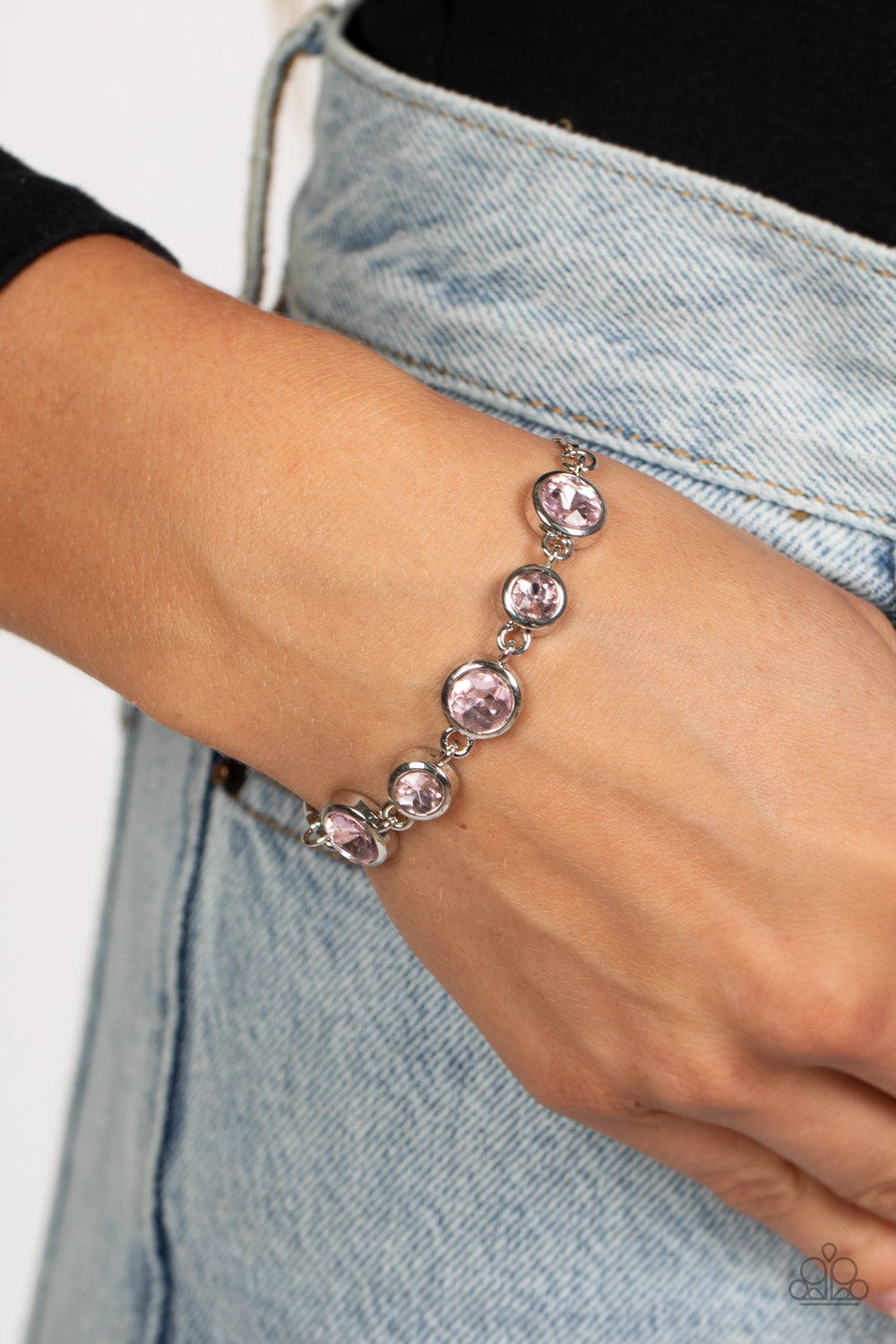 Paparazzi's Classically Cultivated - Pink bracelet