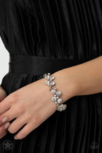 Load image into Gallery viewer, Paparazzi&#39;s Old Holly - White bracelet (Blockbusters)
