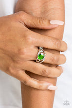 Load image into Gallery viewer, Paparazzi&#39;s Couldn&#39;t Care FLAWLESS - Green ring
