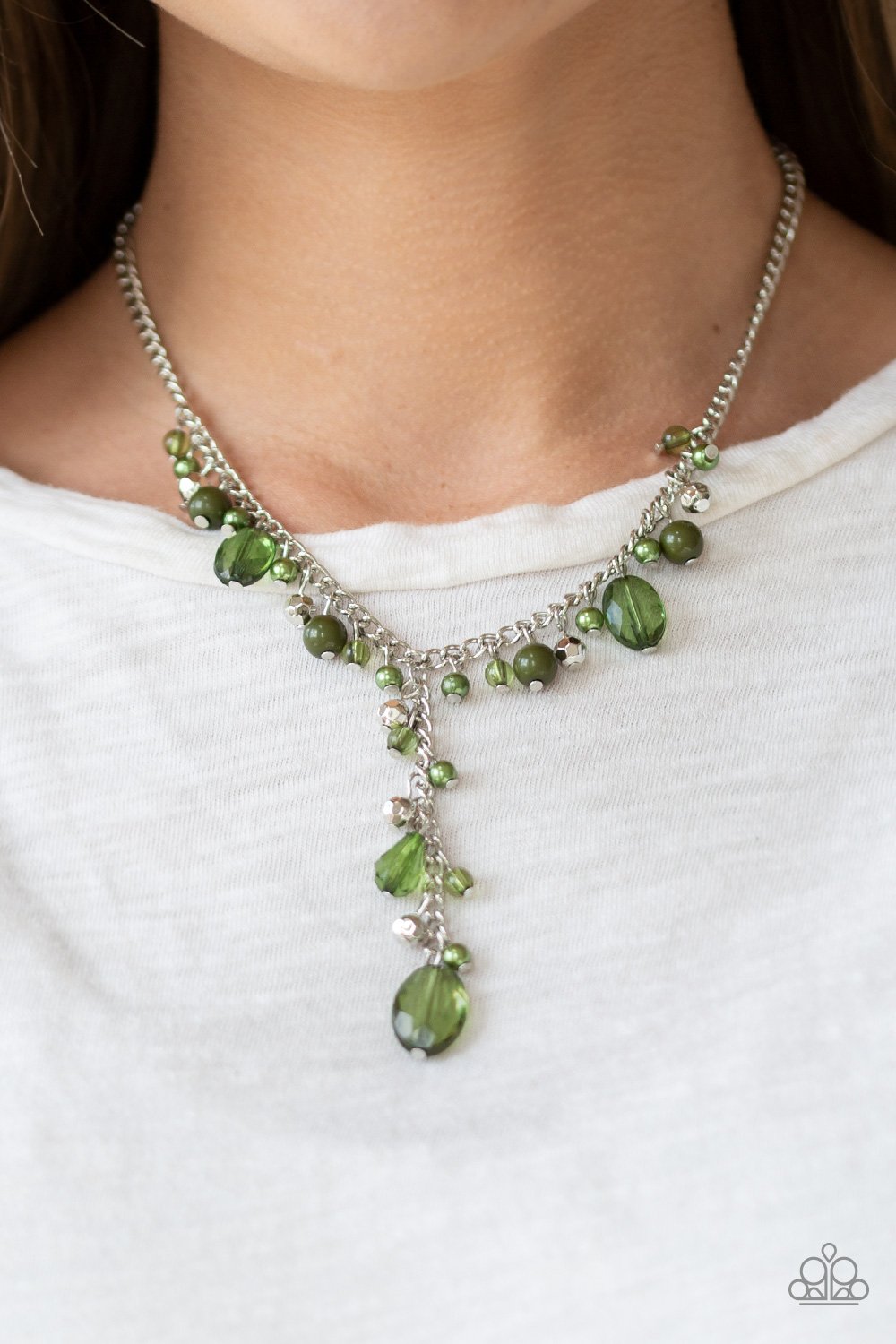 Paparazzi's Crystal Couture - Green necklace