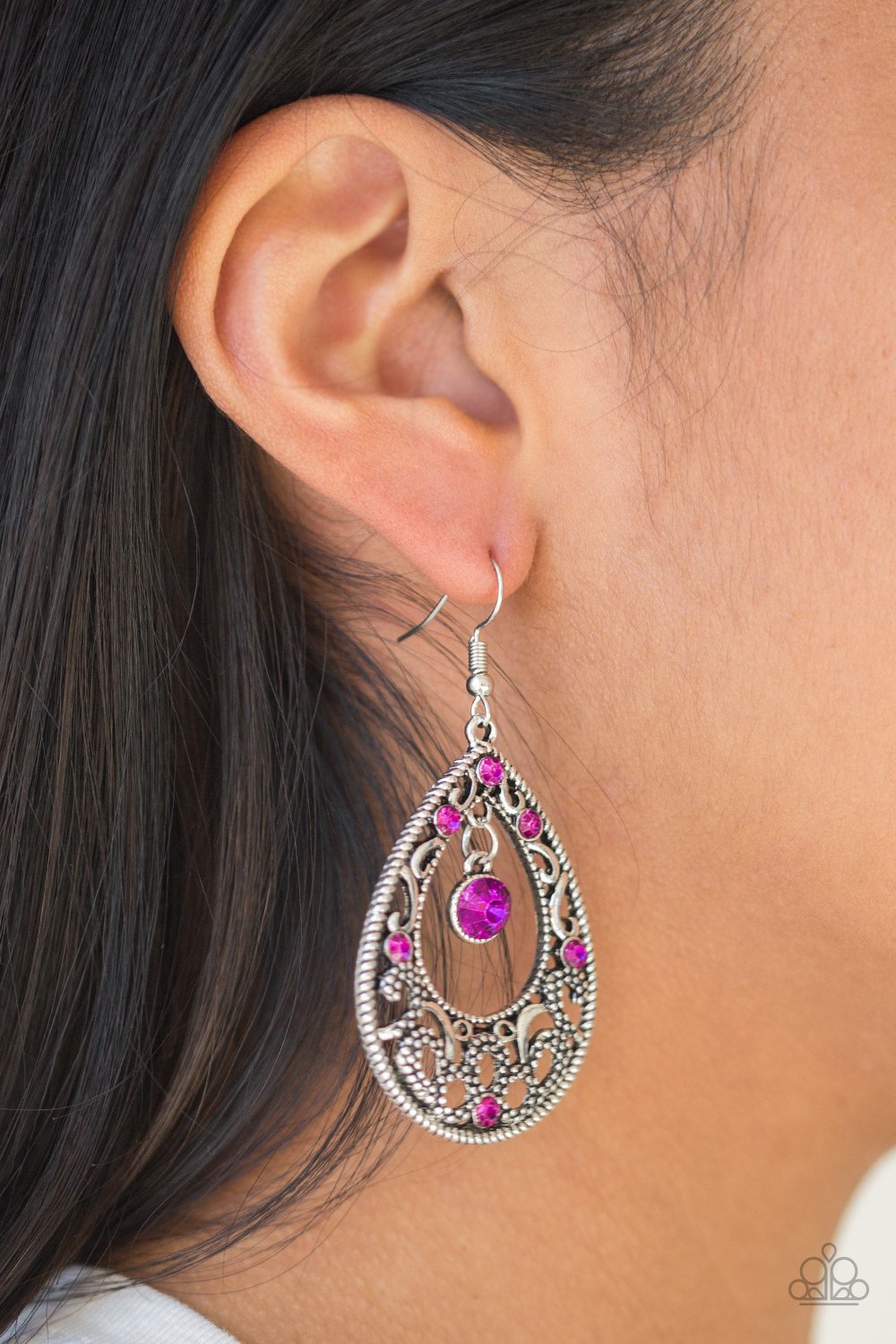 Paparazzi's Gotta Get That Glow - Pink earrings