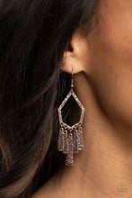 Load image into Gallery viewer, Paparazzi&#39;s Museum Find - Copper earrings
