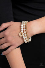 Load image into Gallery viewer, Paparazzi&#39;s Pearly Professional - Gold Pearl bracelet
