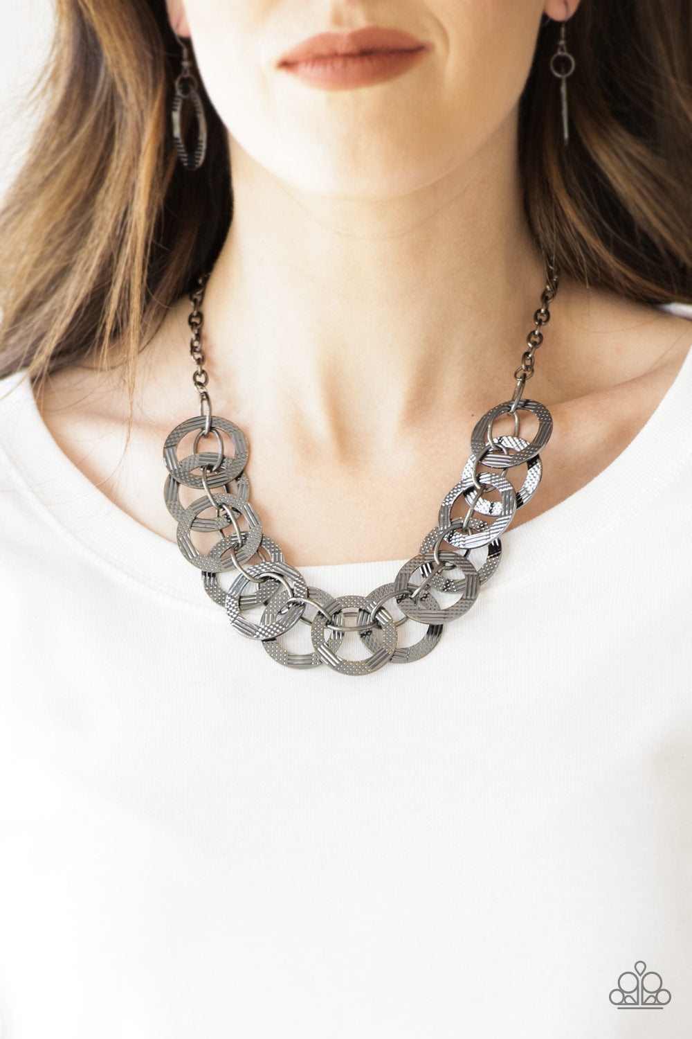 Paparazzi's The Main Contender - Black necklace