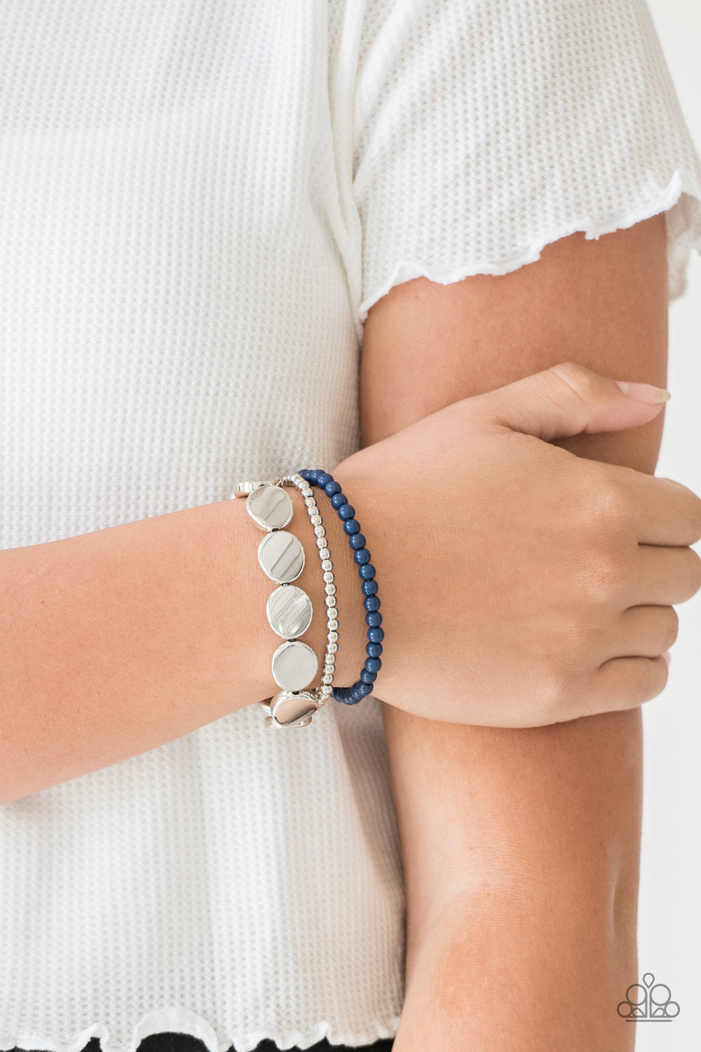 Paparazzi's Beyond The Basics - Blue bracelet