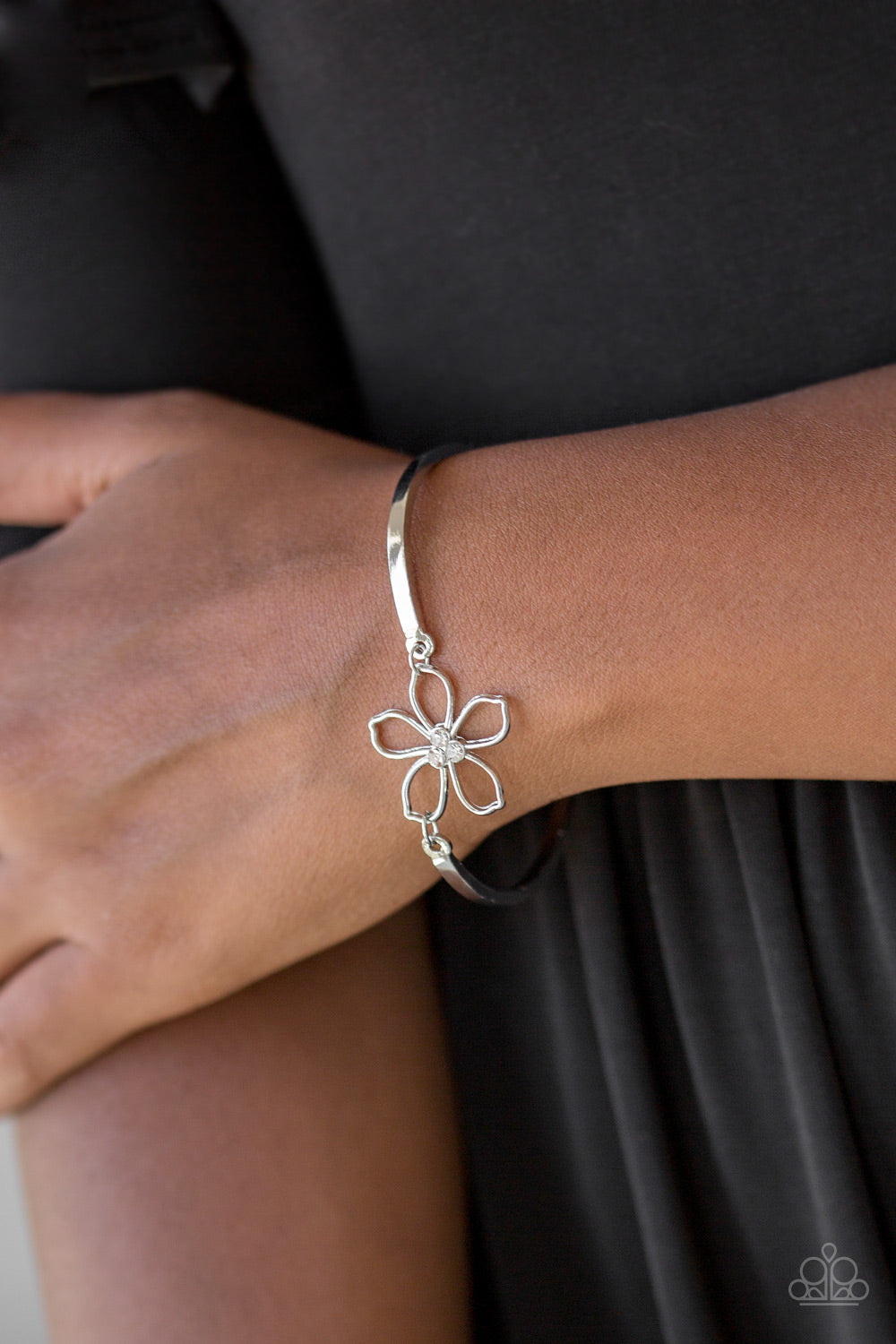 Paparazzi's Hibiscus Hipster - White bracelet